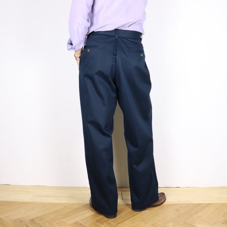 W29 2-Tuck Chino Trousers 028