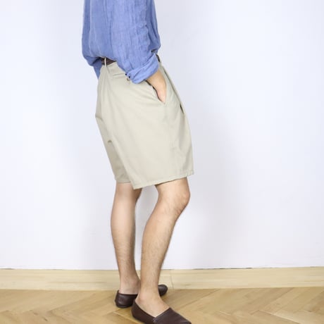 W31 2-Tuck Chino Shorts 008