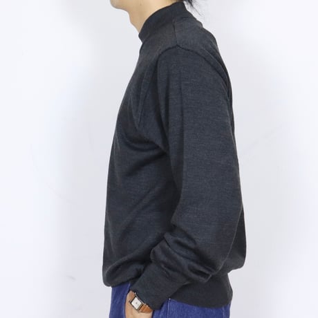 Italian Vintage Mock Neck Knit 1980s.