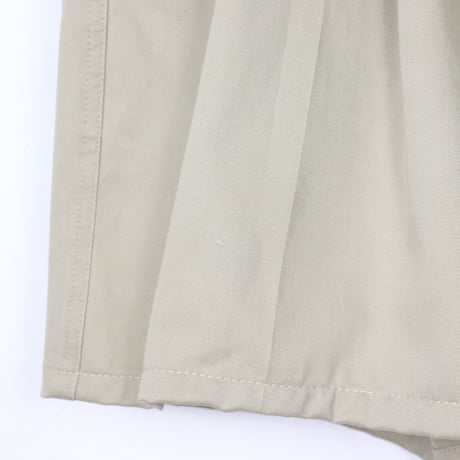 W31 2-Tuck Chino Shorts 008