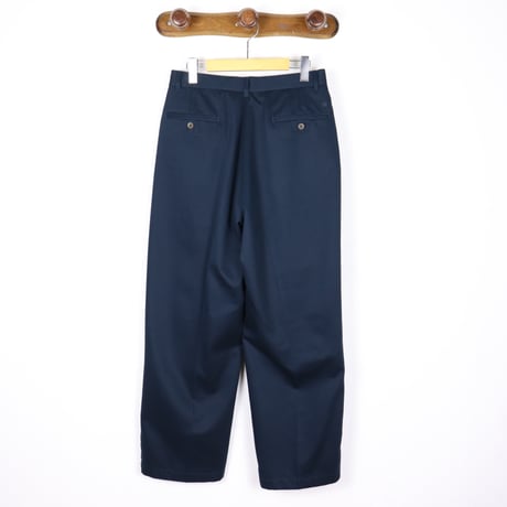 W29 2-Tuck Chino Trousers 028