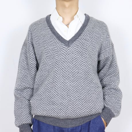 French Vintage Herringbone V-Neck Knit 1980s.