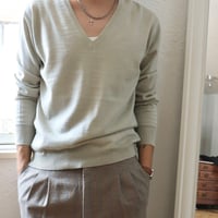 Euro Vintage V-Neck Knit 1980-90s.