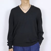 Euro Vintage V-Neck Knit 1980-90s.