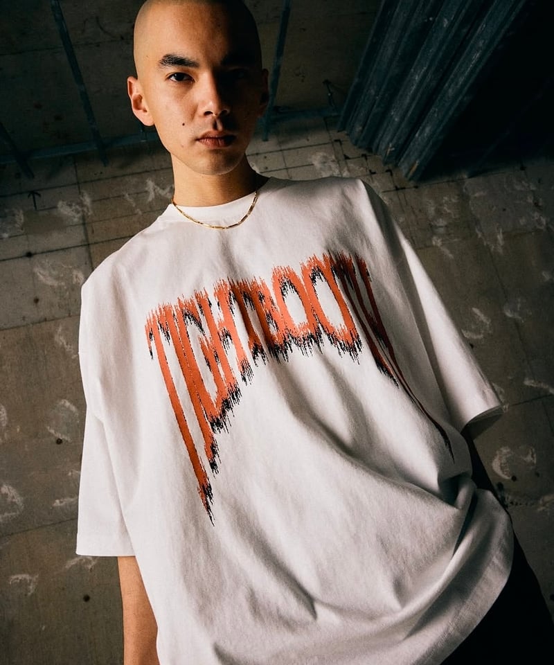 𝐓𝐈𝐆𝐇𝐓𝐁𝐎𝐎𝐓𝐇 | TBPR / JAGGED LOGO S/S T-SHIRT | G
