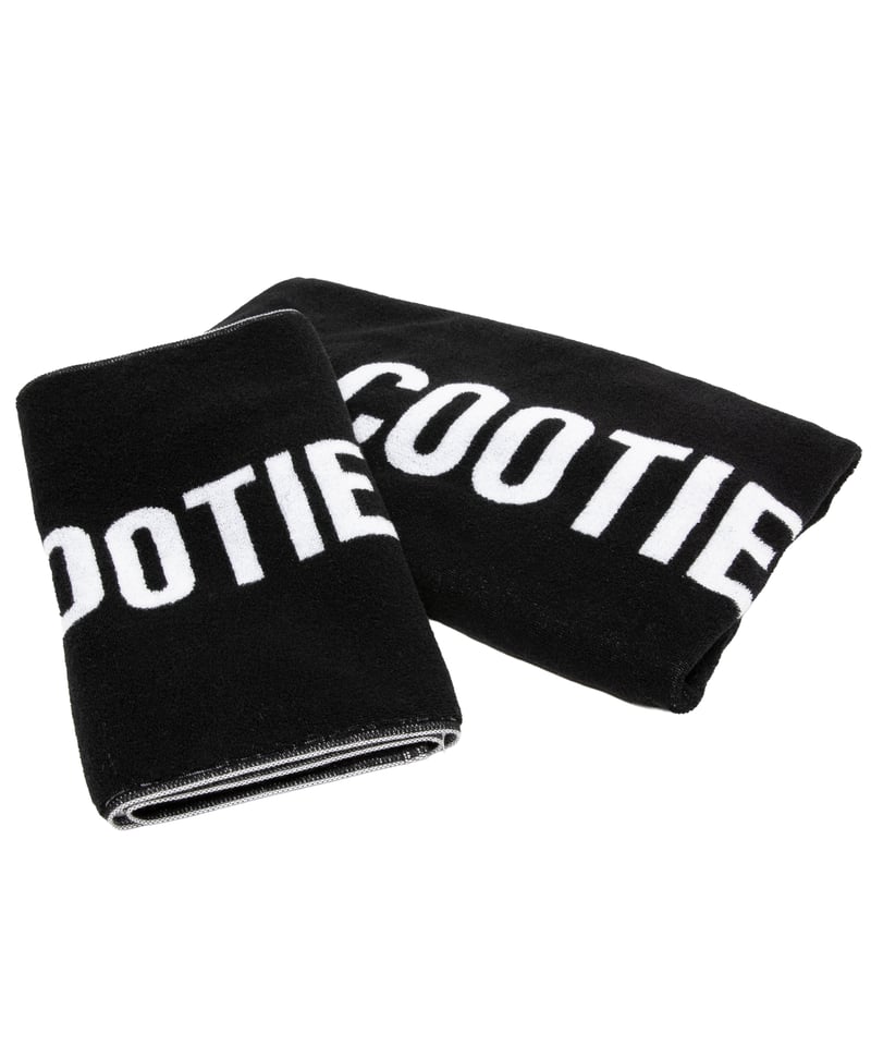 𝐂𝐎𝐎𝐓𝐈𝐄 | Logo Bath Towel | Black | Work In Prog