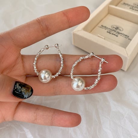 silver texture pearl drop earrings　SH1136