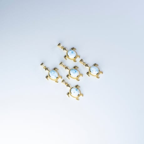 Larimar Honu Necklace【gold】