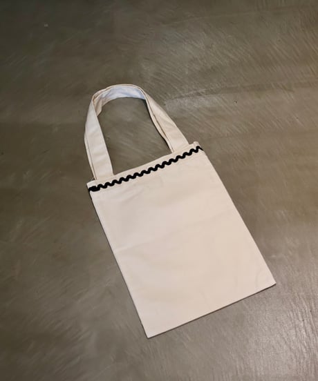 〈PRETTY PLAIN〉Blue Bird Flour Book Bag / Natural