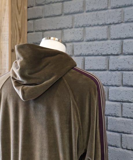 〈NEEDLES〉Track Hoody - C/PE Velour / Taupe