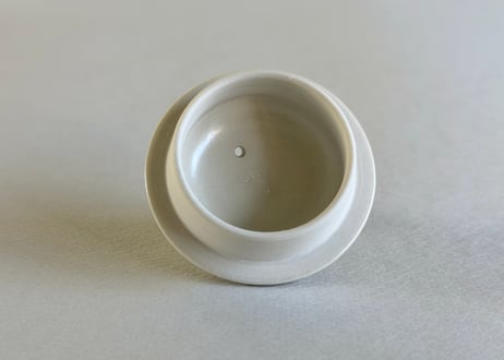 萩原千春　ポット 白磁 S