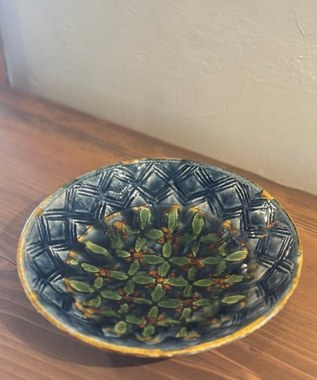 岡本芳久 刻文浅鉢 藍釉 2