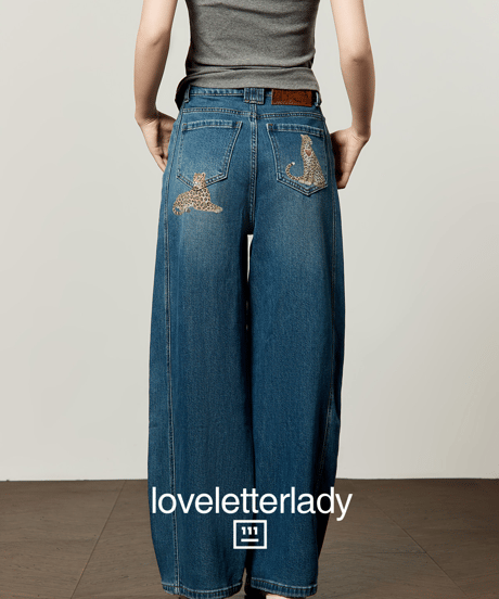 Leopard Graphic Front Seam Wide Jeans