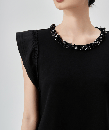 Lace Trim Scallop Hem Sleeveless Mini Dress