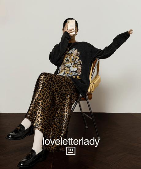 Vintage Floral Cat Loose Long Sleeve T-Shirt