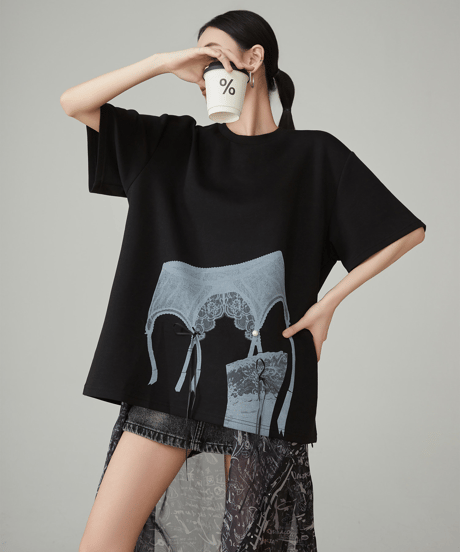 Garter Graphic Oversized Short Sleeve T-Shirt