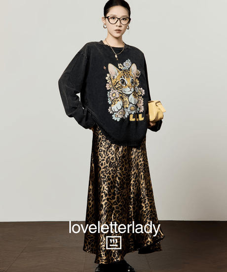 Vintage Floral Cat Loose Long Sleeve T-Shirt