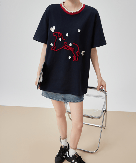 Heart Embroidery Contrast Neck Short Sleeve T-Shirt