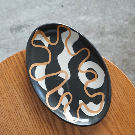 Plate / Reiko Egawa