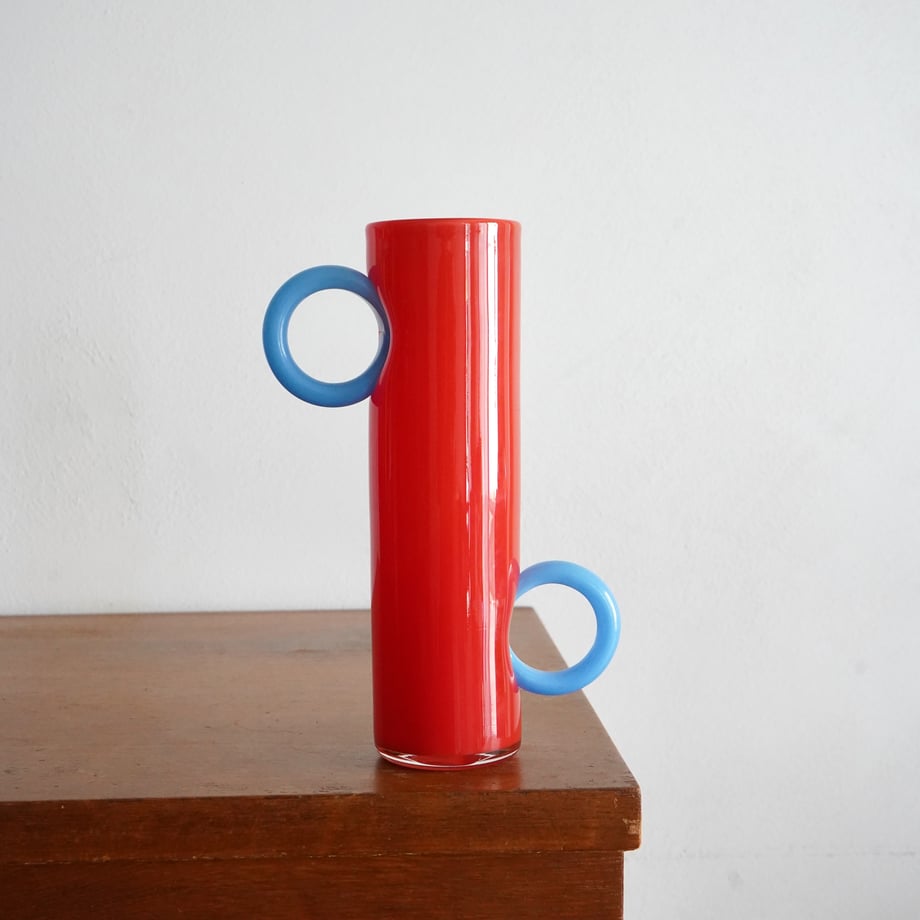 6a8d2cd6ea3b835a8bb5551c