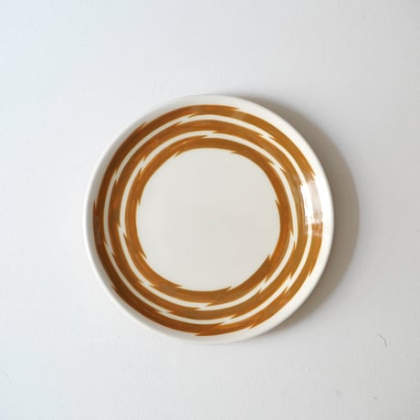 Plate / YAOKI TOSHIE