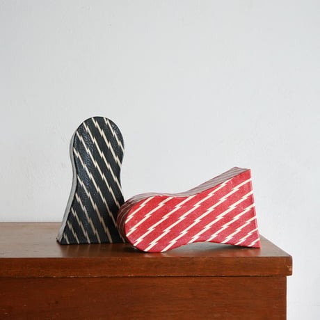 Art object / YAOKI TOSHIE