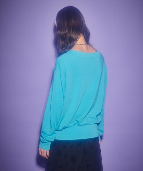 Soft drape V-neck top
