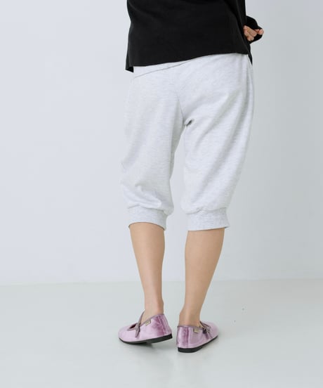 Logo cropped sweat pants（Gray）