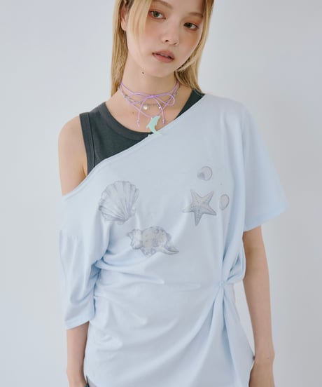 Starfish One Shoulder Twist Tee