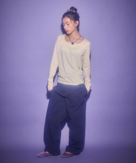 Loose fit straight pants