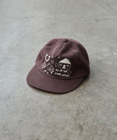 Pony House Ball Cap（Brown）