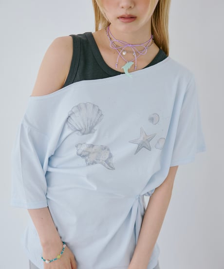 Starfish One Shoulder Twist Tee