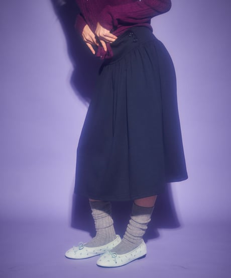 Soft pleated button midi skirt