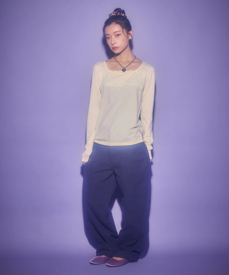 Loose fit straight pants