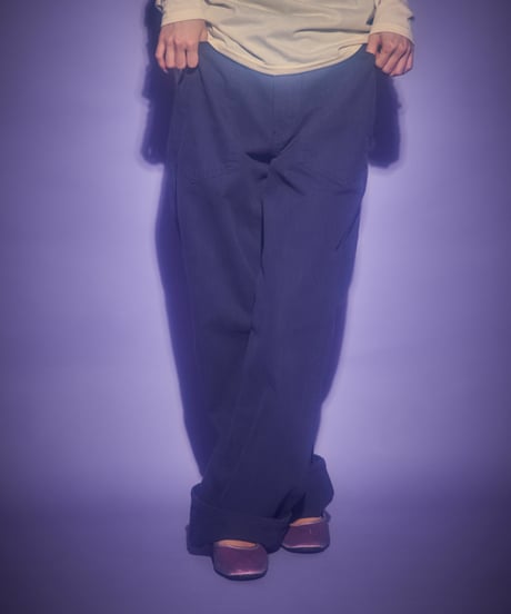Loose fit straight pants