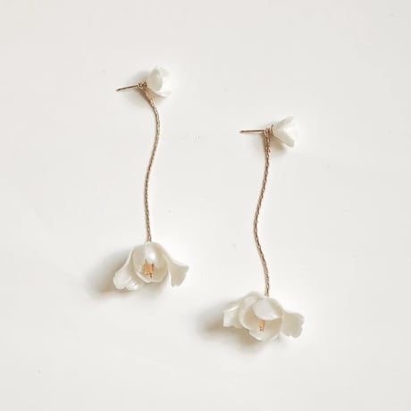 BLOSSOM LONG PIERCE　【A.B.ELLIE 】ブロッサムロングピアス