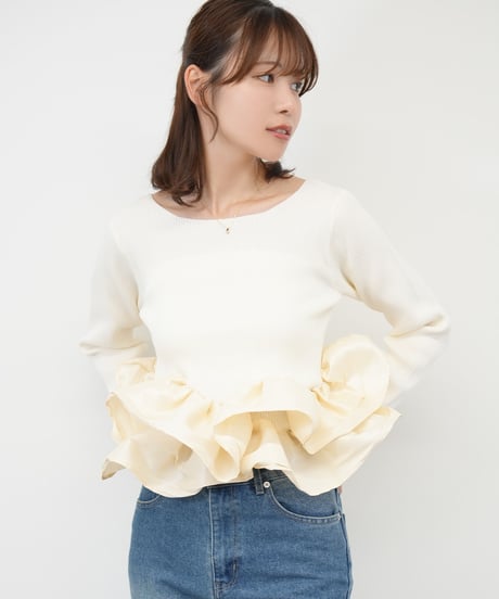 シャイニーフリルニットトップス
