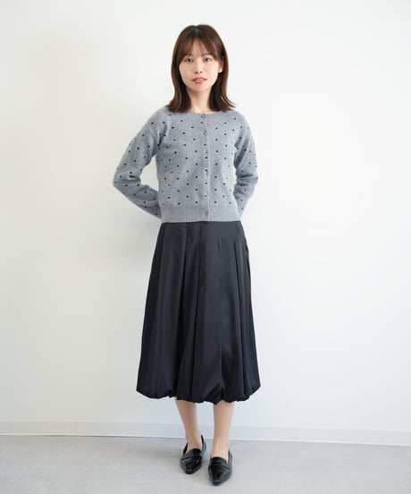 サテンプリーツバルーンスカート