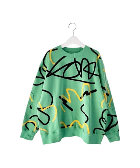 ALL-OVER PATTERED SWEATSHIRT