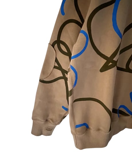 ALL-OVER PATTERED SWEATSHIRT