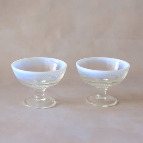 昭和レトロ 乳白ガラス コンポート プレスガラス o-20