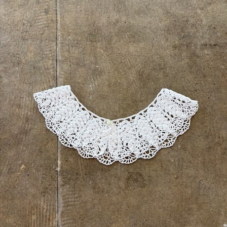 レース Detachable collar