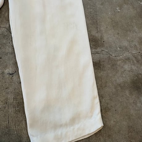 シルク タック入り スラックス パンツ