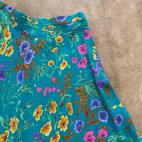80s vintage MAGGY LONDON PETITES レーヨン 花柄 スカート