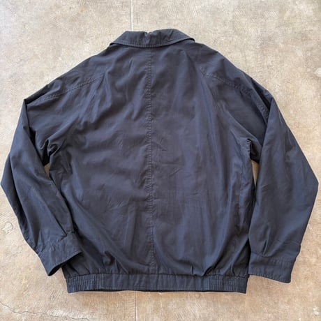 ROUNDTREE＆YORKE ブラックカラー スウィングトップ ジャケット