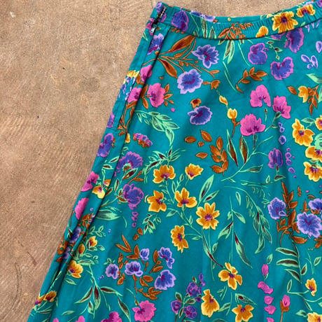 80s vintage MAGGY LONDON PETITES レーヨン 花柄 スカート