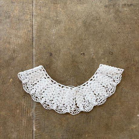 レース Detachable collar