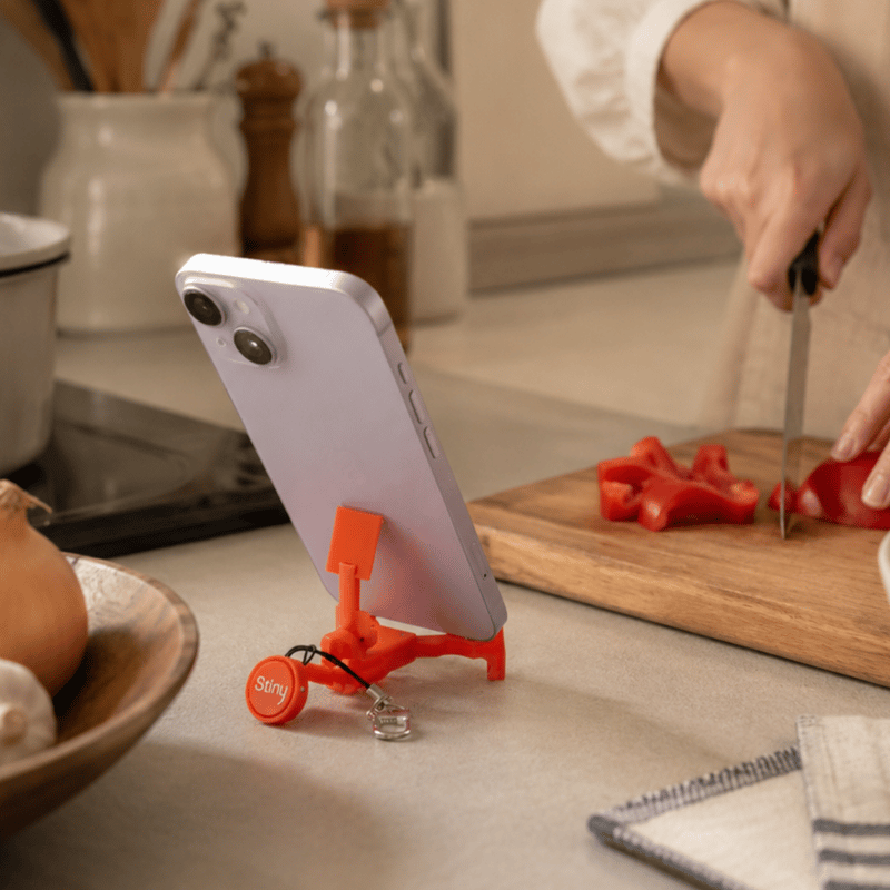スマホスタンド Stiny / Smartphone stand 