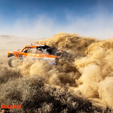 MAXXIS Tires マキシス タイヤ ロゴ デカール ステッカー 2枚セット MAXXIS-00001