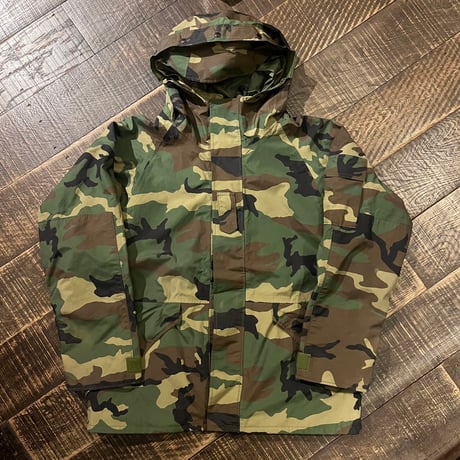 00s U.S. Military ECWCS GEN1 GORE-TEX PARKA "ウッドランドカモ"